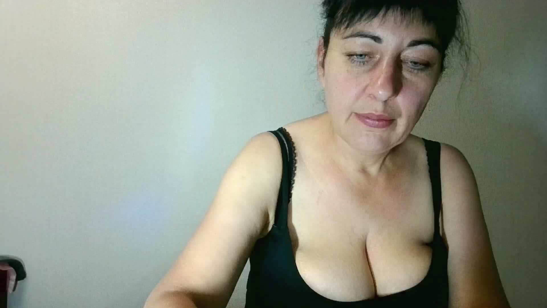 LunaTwilight Adult Chat August 26, 2025