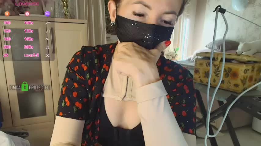 MilfeaN Adult Chat August 26, 2025