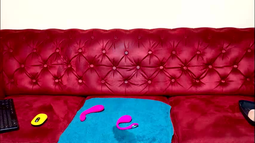 hot_hayde Adult Chat August 26, 2025