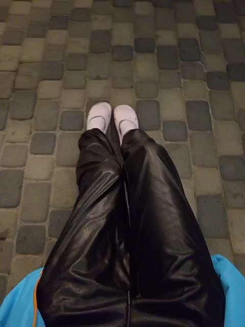 klubnichkka Adult Chat August 26, 2025