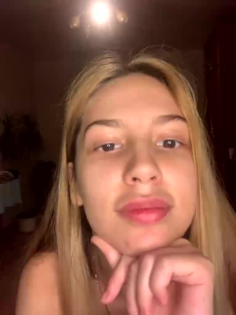 Malvinka2229 Adult Chat August 26, 2025