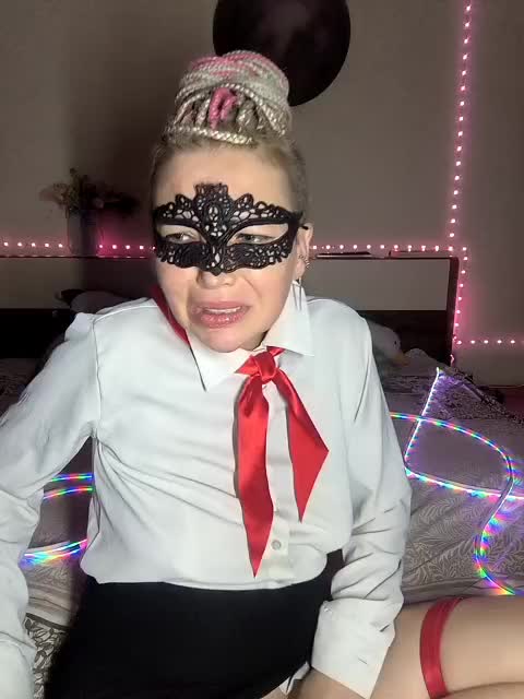 TilyTily Adult Chat August 26, 2025