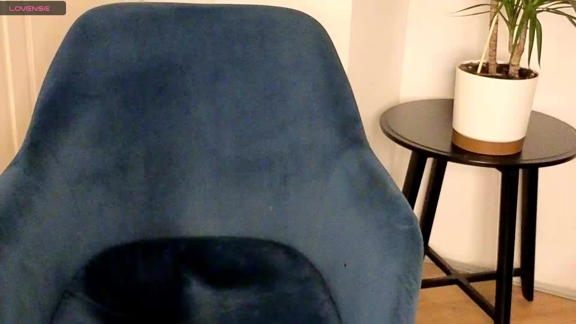 NoFaceModel Adult Chat August 26, 2025