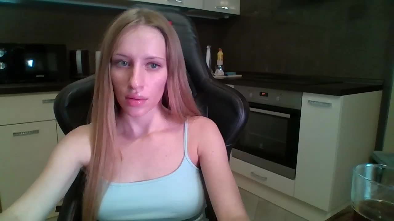 weaksii Adult Chat August 26, 2025