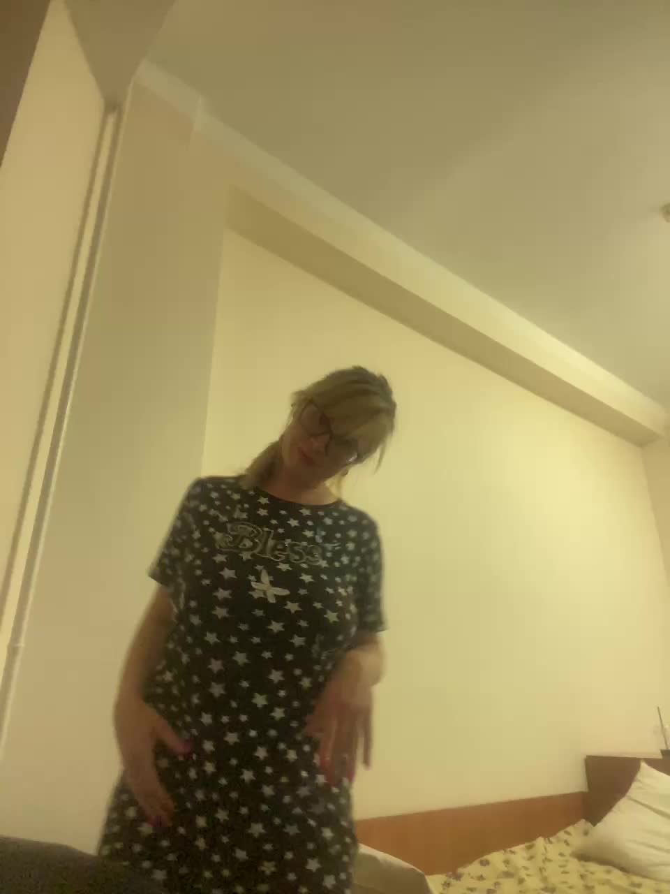 Elegant00Girl Adult Chat August 26, 2025