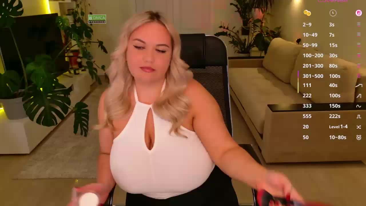 Sunshinee-S Adult Chat August 26, 2025