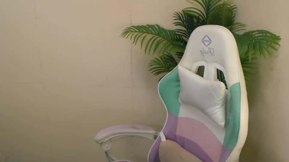 vivien_leight Adult Chat August 26, 2025