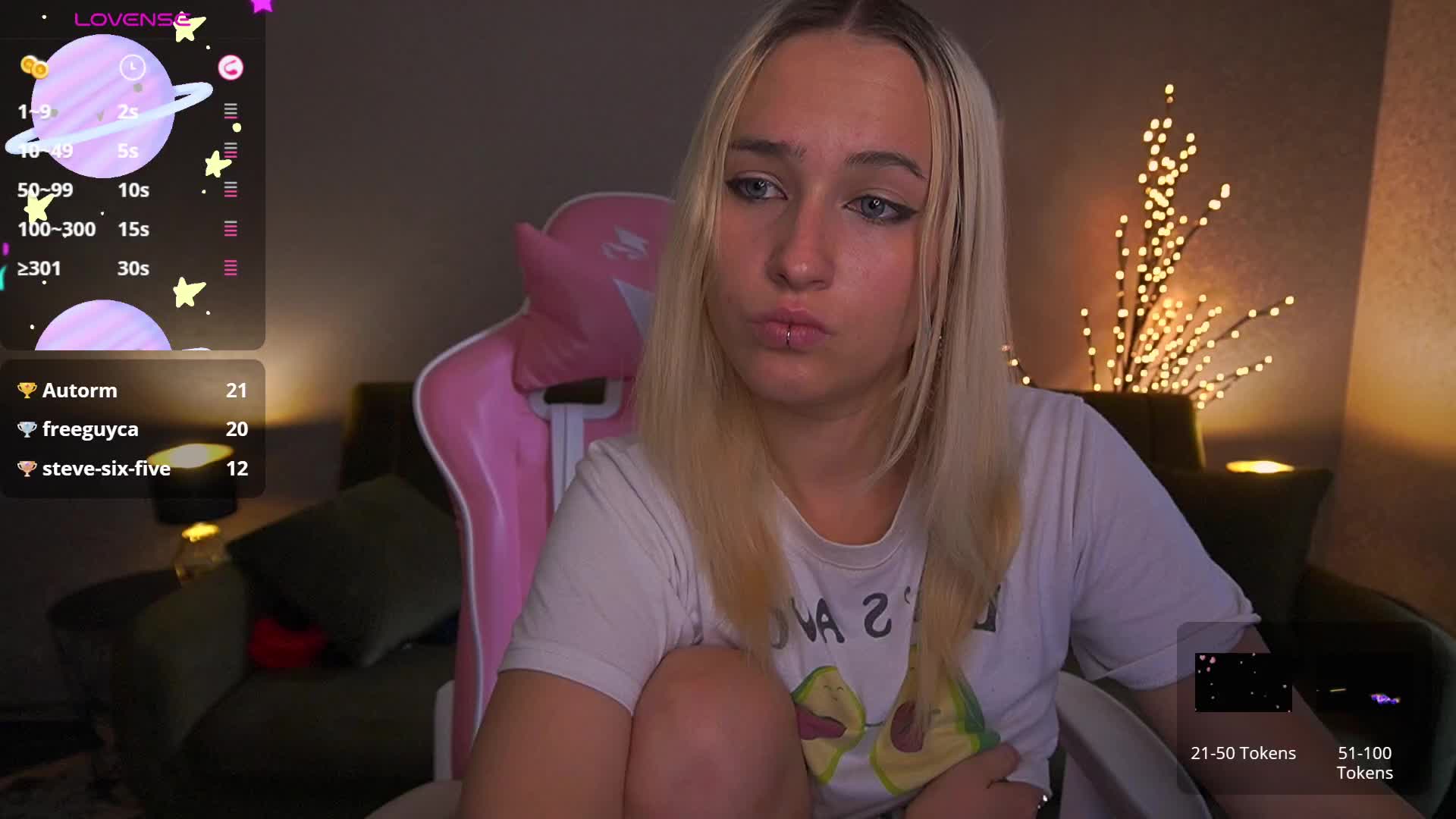 LilElfie Adult Chat August 26, 2025