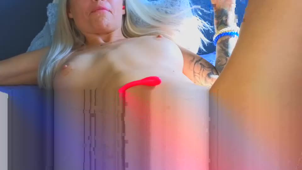 frankiefoxie Adult Chat August 26, 2025