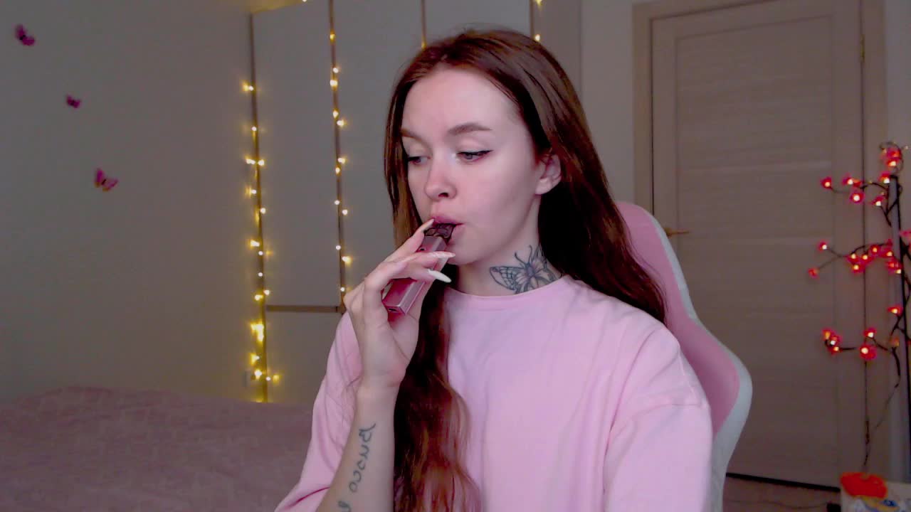 NaughtyMable Adult Chat August 26, 2025