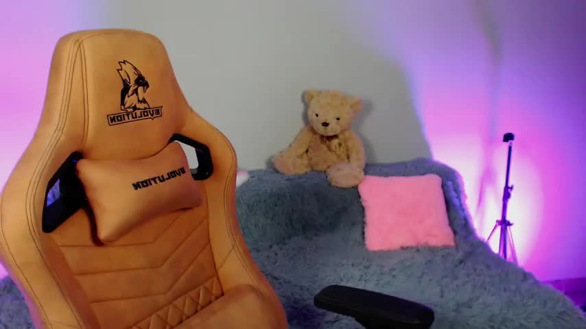 EvaBalmer Adult Chat August 26, 2025