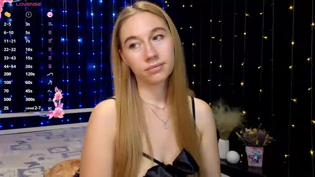 kiskaWEDNESDAY Adult Chat August 26, 2025