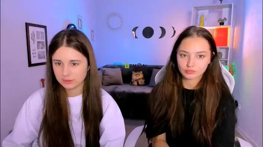 miki_nikki Adult Chat August 26, 2025