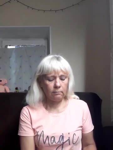 sakura_blonde Adult Chat August 26, 2025