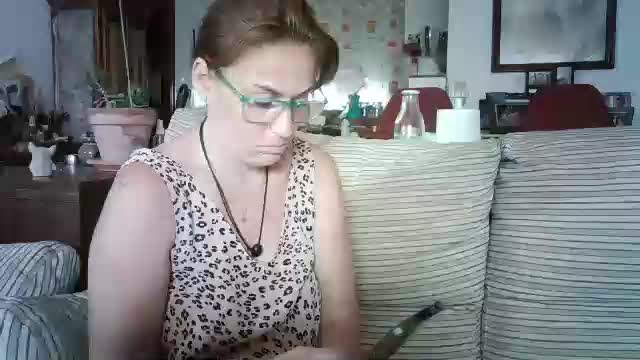 lolahueso Adult Chat August 26, 2025