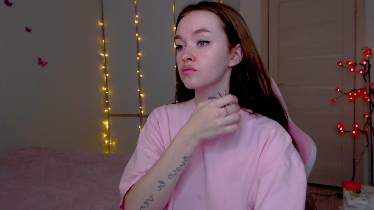 NaughtyMable Adult Chat August 26, 2025