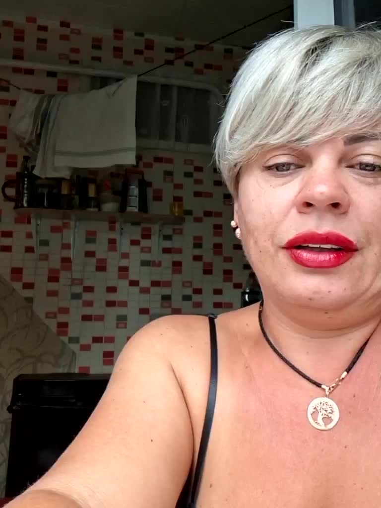 murr-kitty Adult Chat August 26, 2025