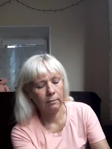 sakura_blonde Adult Chat August 26, 2025