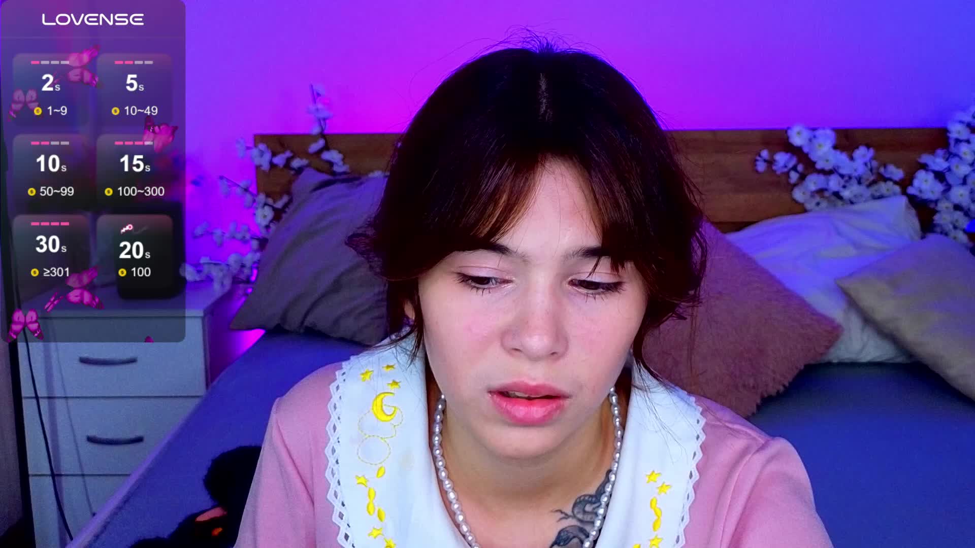 CoralineJones Adult Chat August 26, 2025