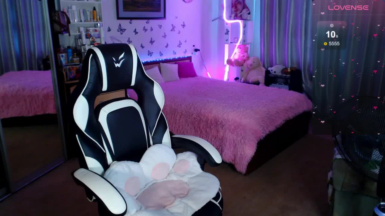 miss-alice- Adult Chat August 26, 2025