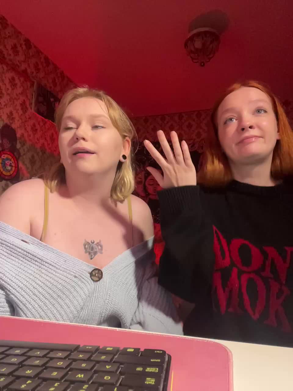 Radiants2 Adult Chat August 26, 2025