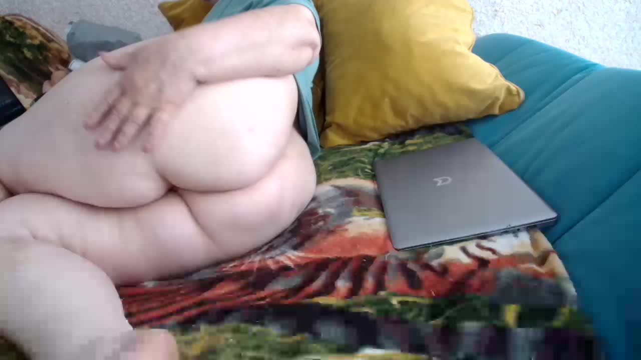 MILAax Adult Chat August 26, 2025