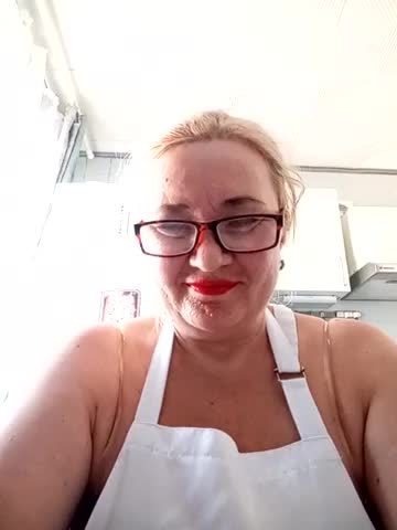 HelenaGlossX Adult Chat August 26, 2025