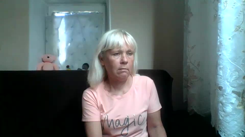 sakura_blonde Adult Chat August 26, 2025