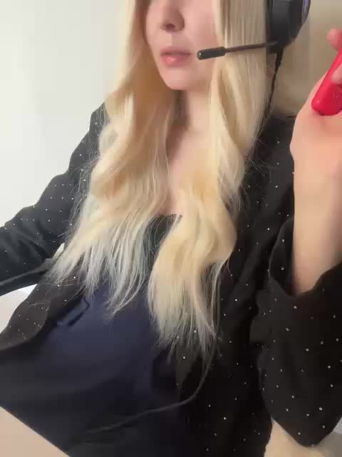 LanaDL18 Adult Chat August 26, 2025