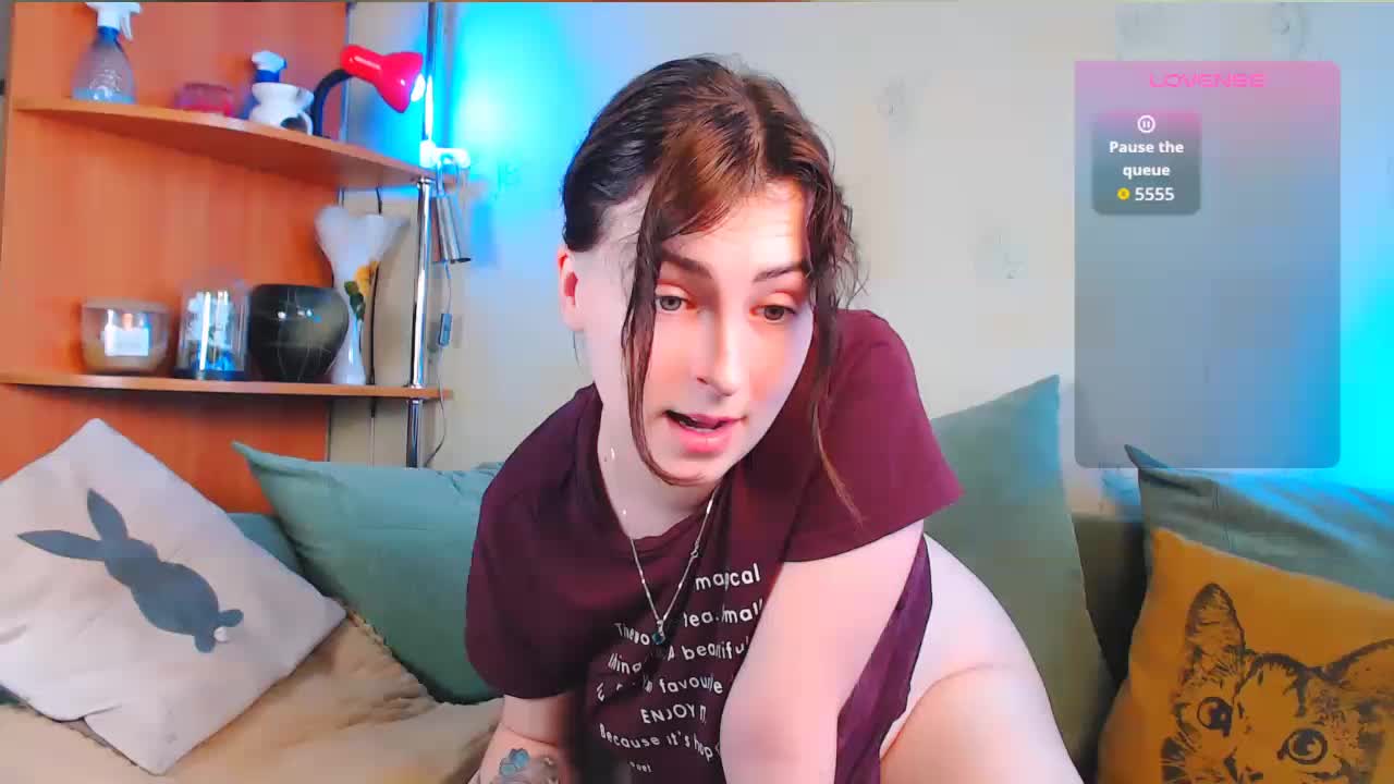 Caroline1995 Adult Chat August 27, 2025