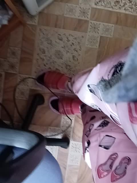 ZaraSss Adult Chat August 27, 2025