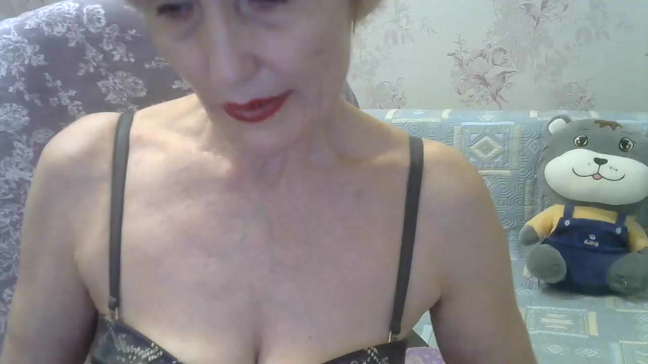 Red-Rose-777 Adult Chat August 26, 2025