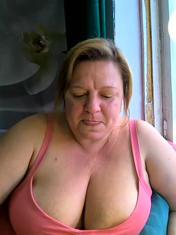 jusichka Adult Chat August 27, 2025