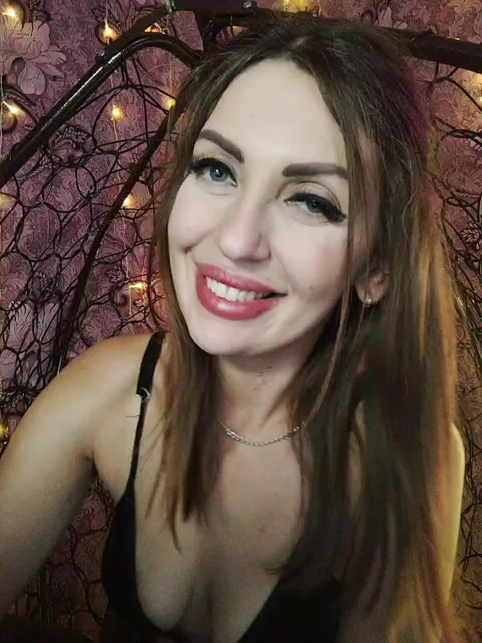 SexyKitty75-1 Adult Chat August 27, 2025