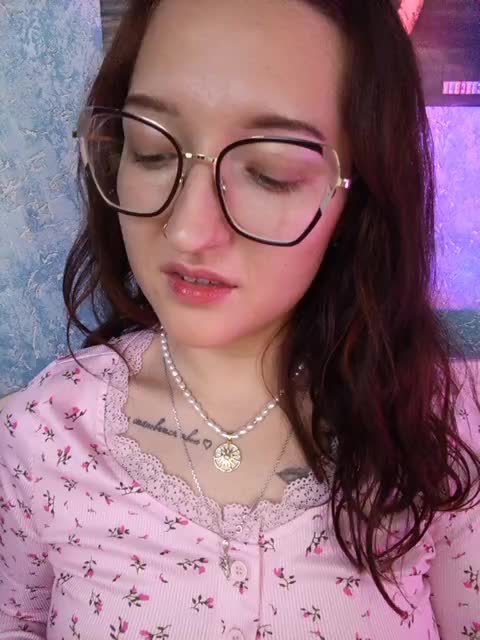 Rosia-Guess Adult Chat August 27, 2025