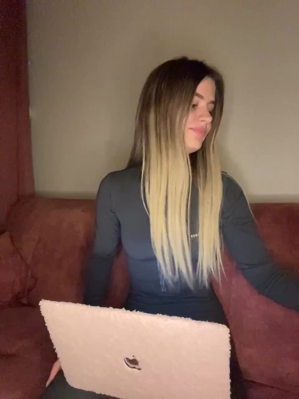 BabeGirl Adult Chat August 27, 2025