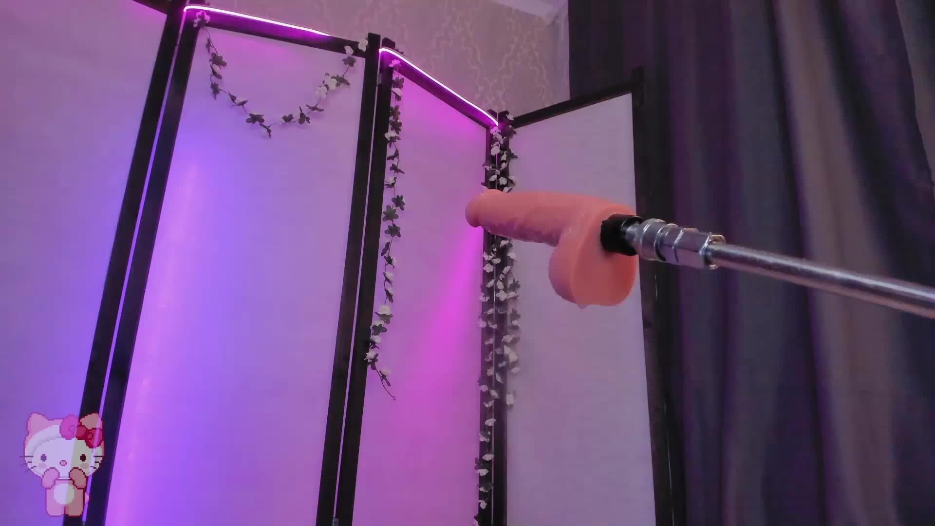 Juicy-Vikki Adult Chat August 27, 2025