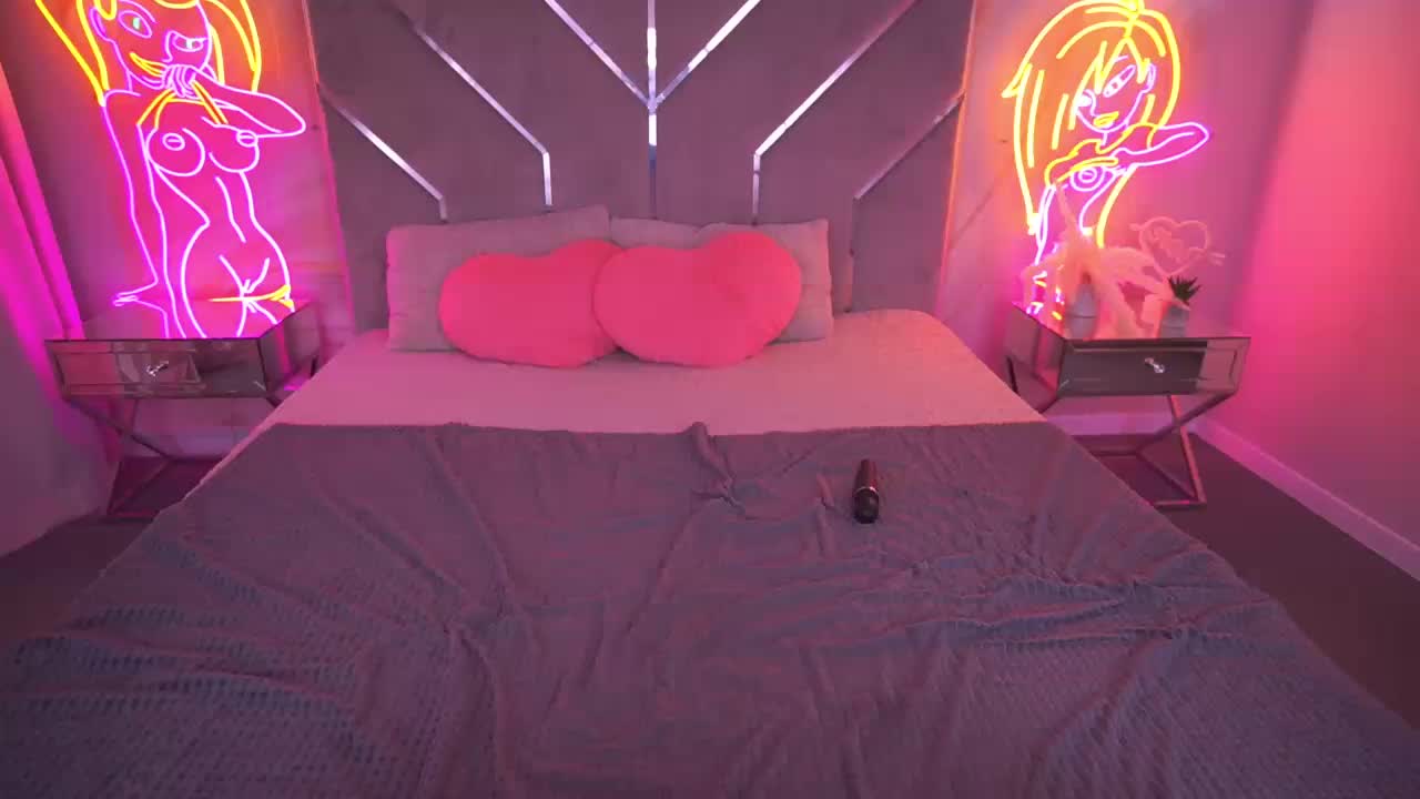 CrystalBarbie Adult Chat August 27, 2025