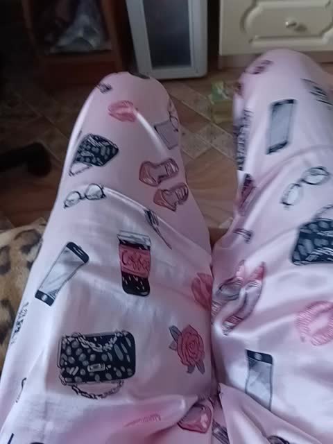 ZaraSss Adult Chat August 27, 2025