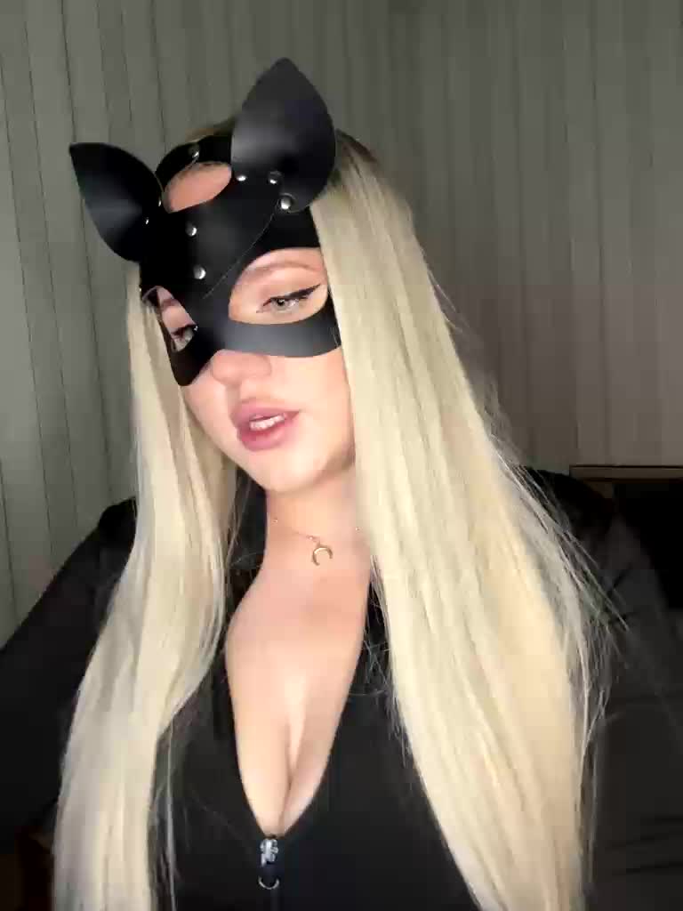 LunaMyst Adult Chat August 27, 2025