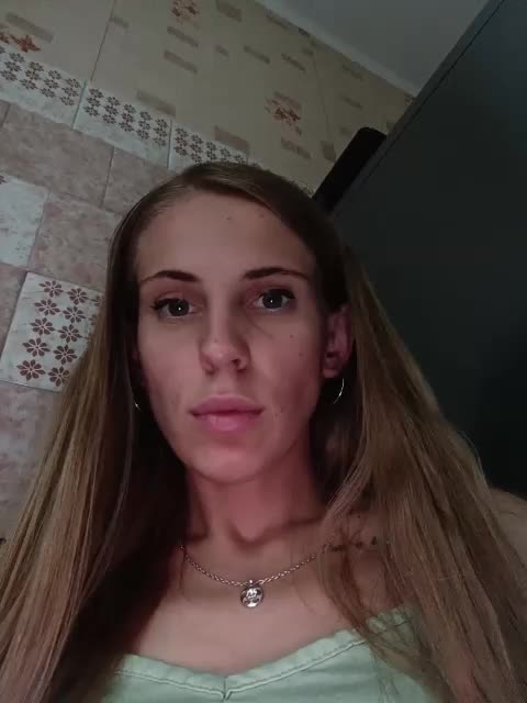 ---kisa25_ Adult Chat August 27, 2025