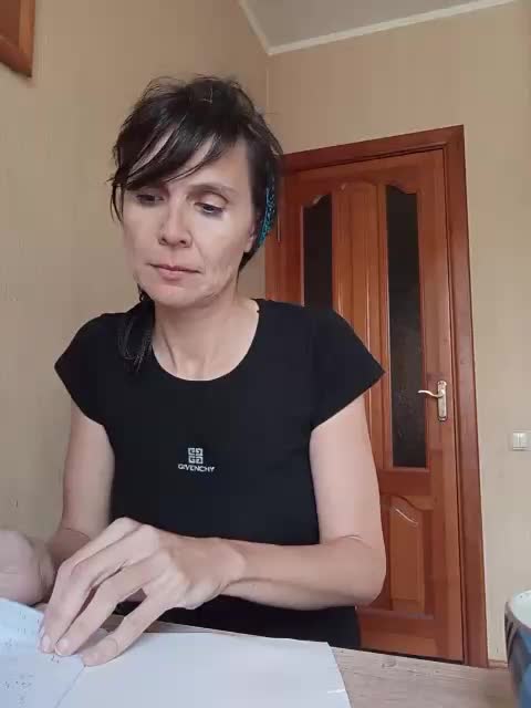 Hellenalonenochka Adult Chat August 27, 2025