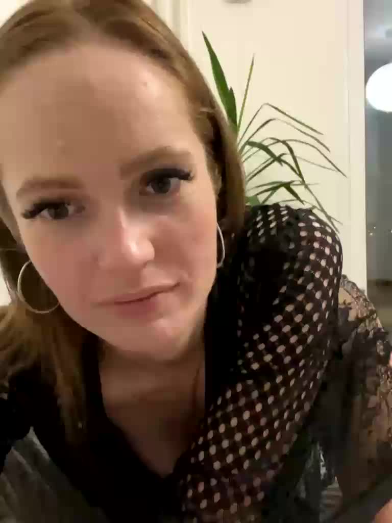 KaterinaFerrari Adult Chat August 27, 2025