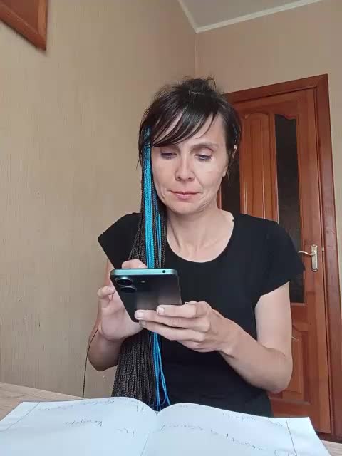 Hellenalonenochka Adult Chat August 27, 2025