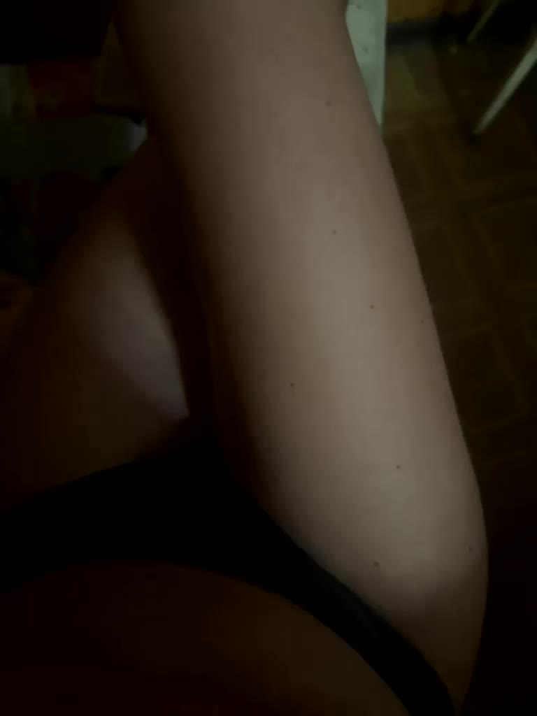 EsCe13 Adult Chat August 27, 2025