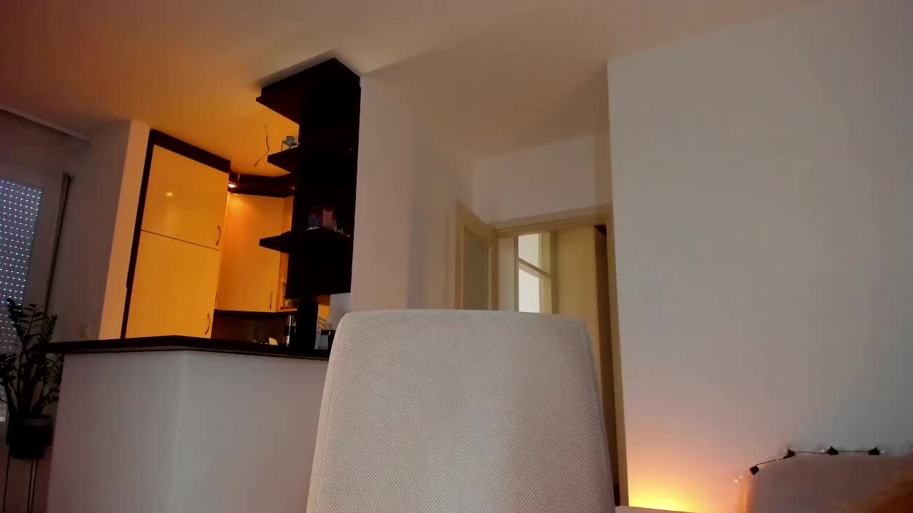 MiaMeowa Adult Chat August 27, 2025