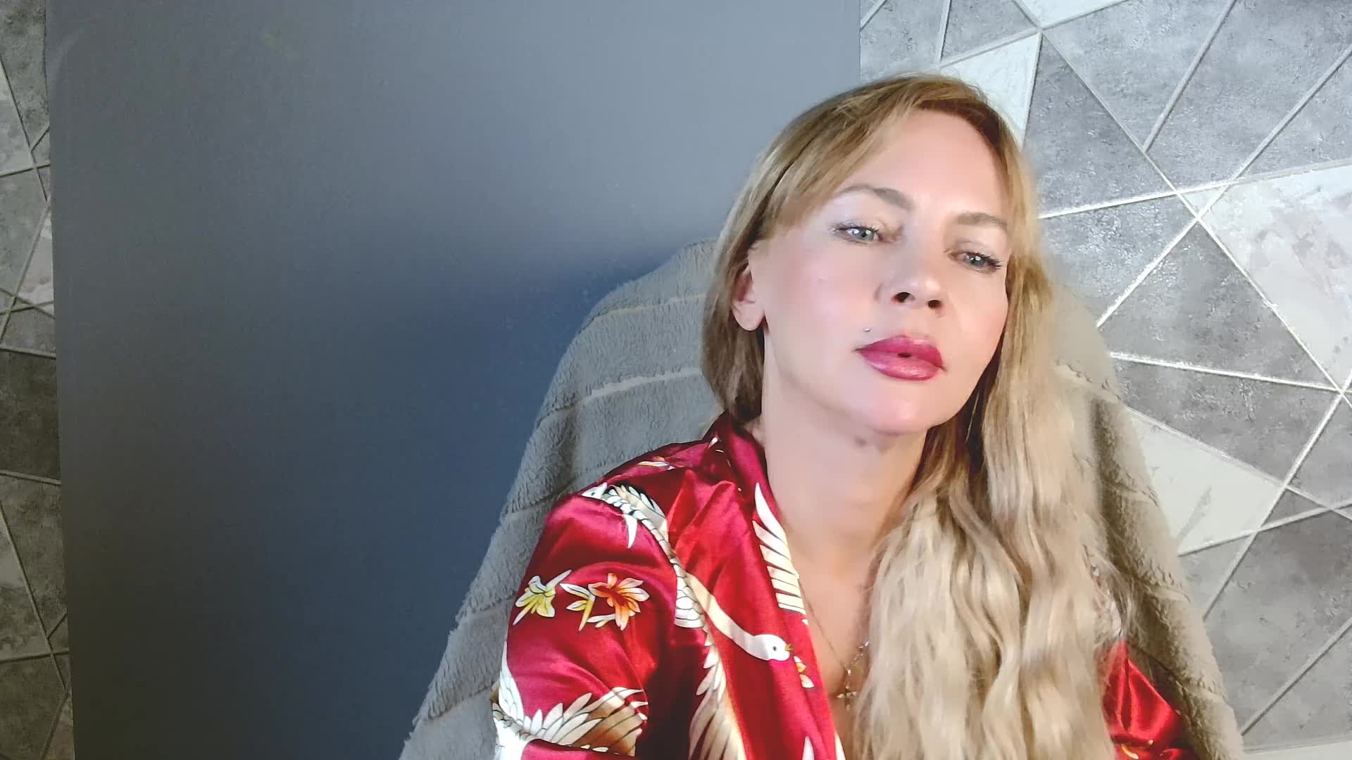 VeraFisher Adult Chat August 27, 2025