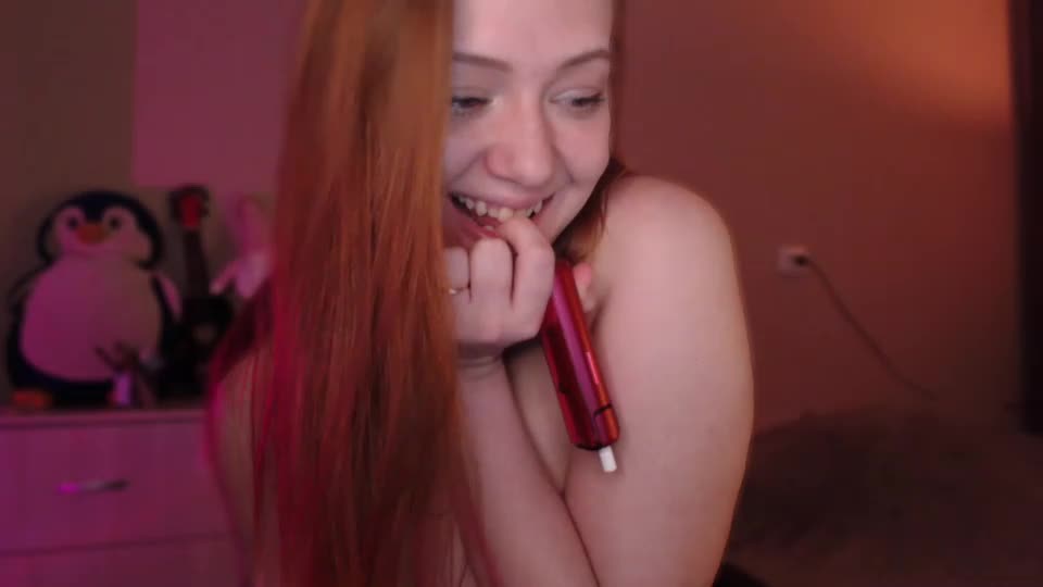 sarahsweetie_ Adult Chat August 27, 2025