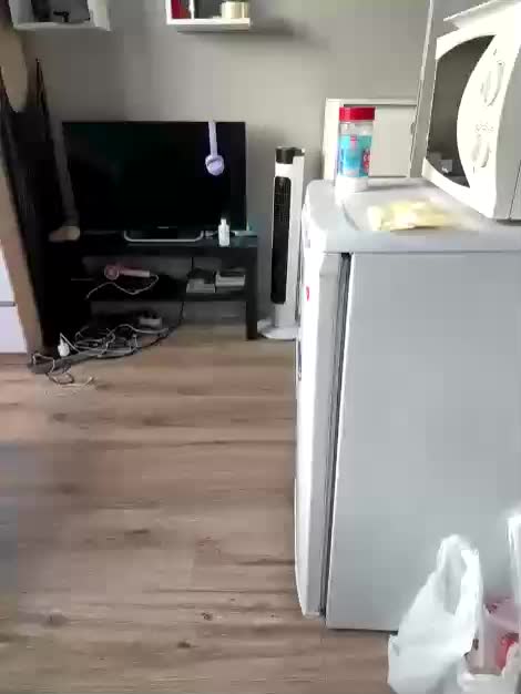 Kinesha Adult Chat August 27, 2025