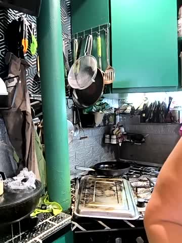 jusichka Adult Chat August 27, 2025